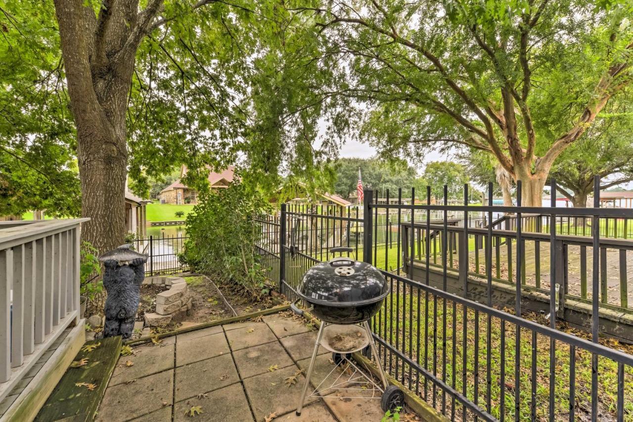 Quiet Lake Conroe Townhome With 2 Boat Slips! Willis Zewnętrze zdjęcie