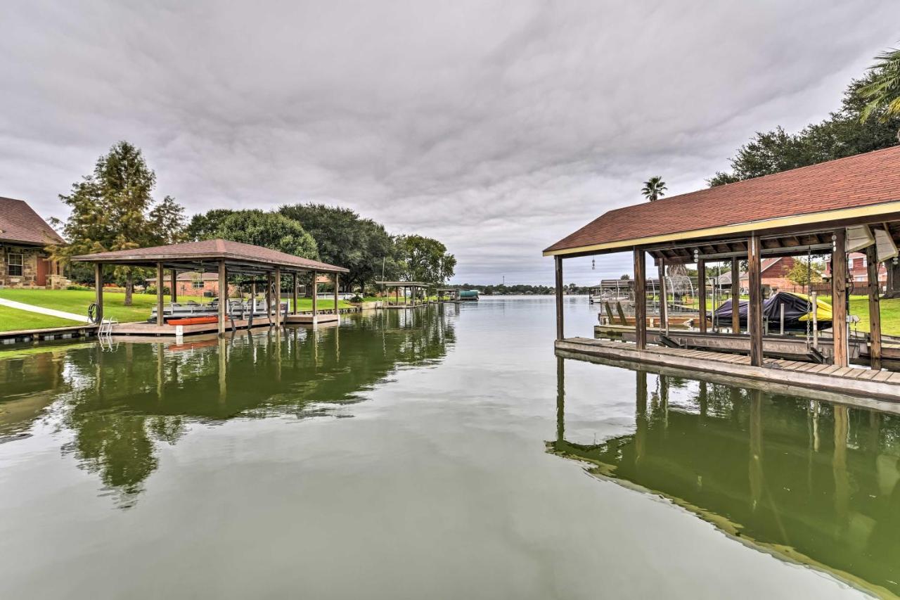 Quiet Lake Conroe Townhome With 2 Boat Slips! Willis Zewnętrze zdjęcie